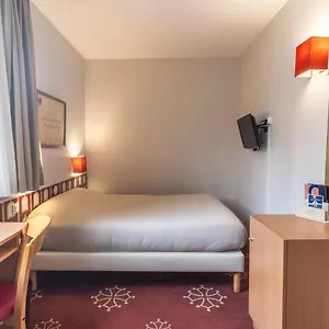 https://ours-blanc-victor-hugo.midi-pyreneeshotels.com